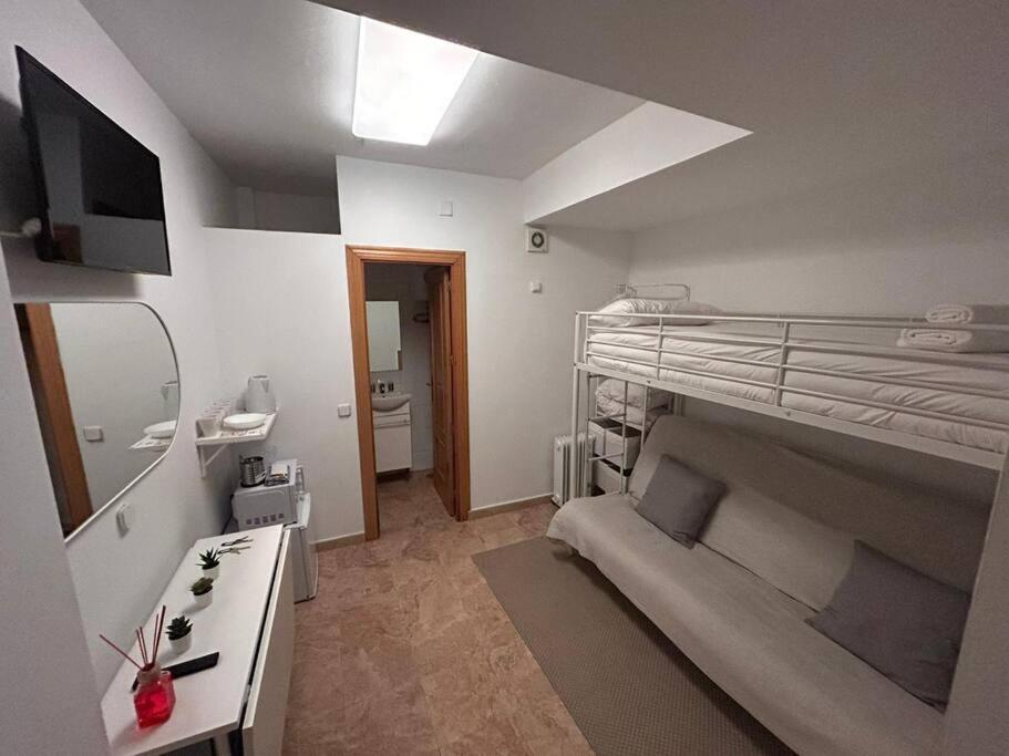 Cute Studio In Gran Via -Si1 Madrid Extérieur photo